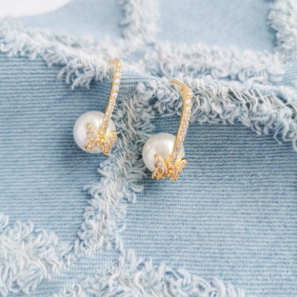 Alicia Bonnie Fluttering Wonder Gold Pearl White Crystal Drop Earrings - Picture 2 of 3